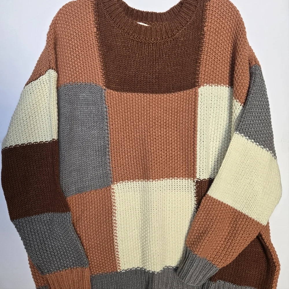 Chicsoul ,Women's Colorblock Crew Neck Sweater.Size 1X - Picture 8 of 8